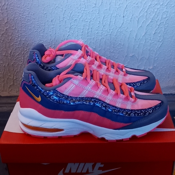 Nike Shoes - Air Max 95 GS